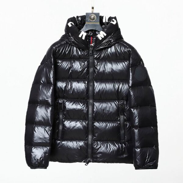 Moncler Coat - MC037