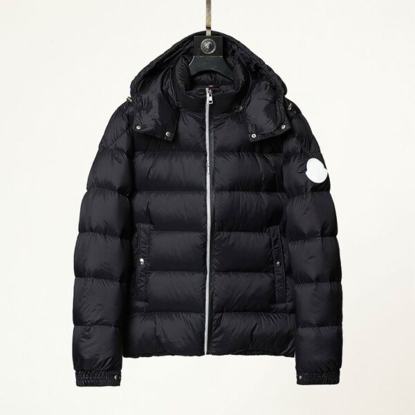 Moncler Coat - MC050