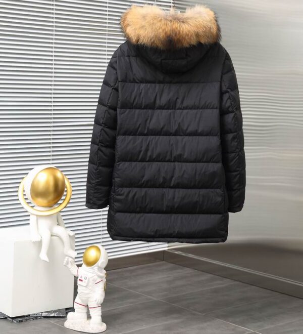 Moncler Coat - MC060