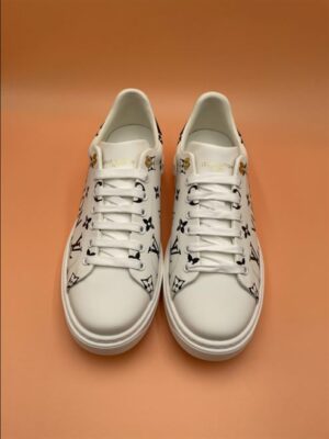 LOUIS VUITTON TIME OUT SNEAKER – LSVT268