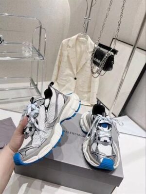 BALENCIAGA SNEAKERS - BB120