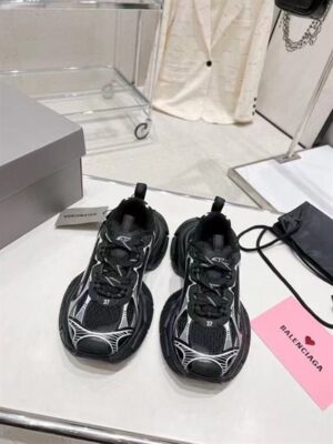 BALENCIAGA SNEAKERS - BB125