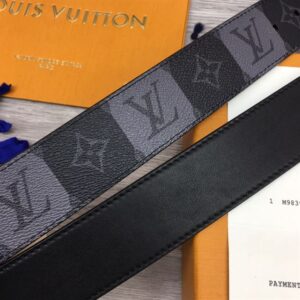 LOUIS VUITTON BELT - B040