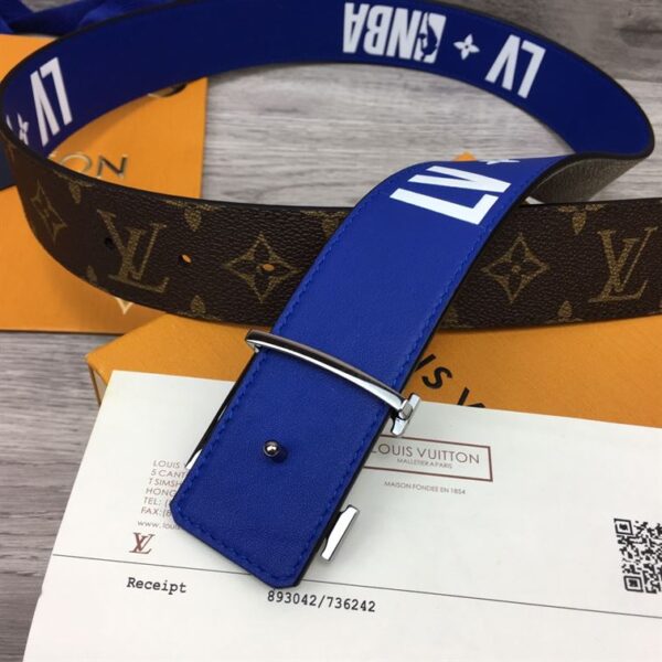 LOUIS VUITTON BELT - B061