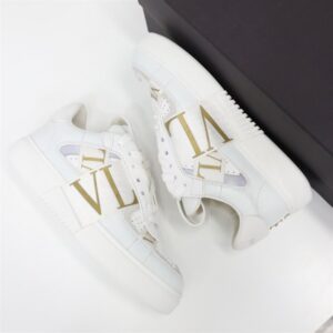 LOW-TOP CALFSKIN VL7N SNEAKER WITH BANDS - VLS028