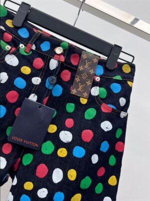 LV Swim Shorts - SW220