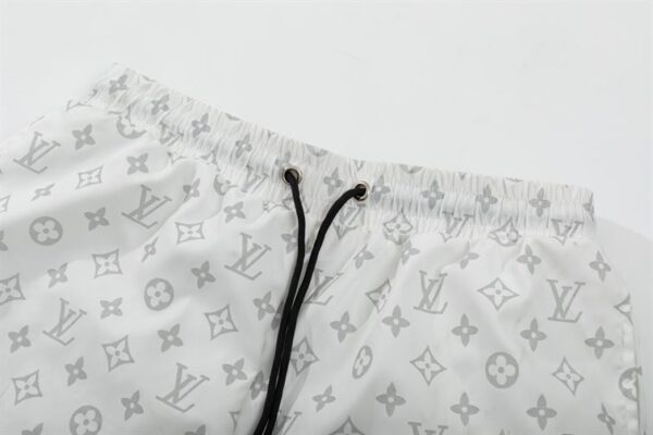 LV Swim Shorts - SW224