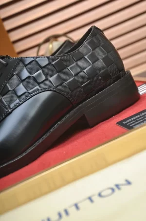 Louis Vuitton Lace-ups Shoes - LLV36