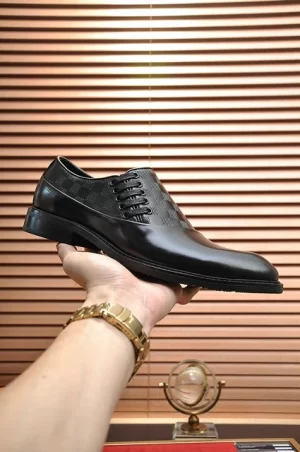 Louis Vuitton Lace-ups Shoes - LLV40