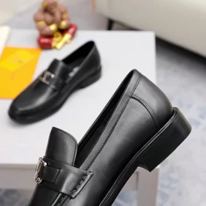 Louis Vuitton Loafers - LLV02