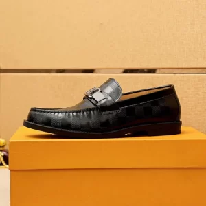 Louis Vuitton Loafers - LLV27