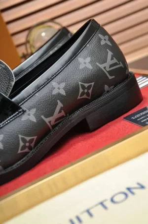 Louis Vuitton Loafers - LLV29