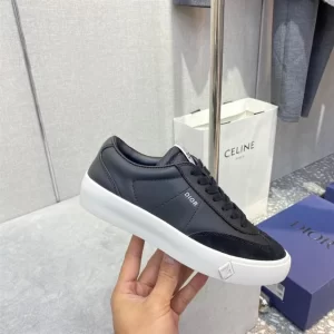 B101 SNEAKER BLACK SMOOTH CALFSKIN AND NUBUCK - CD137