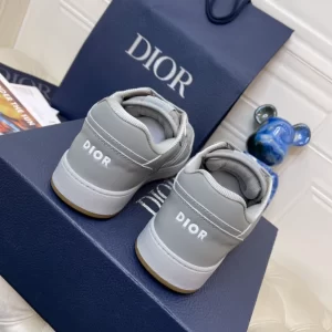 B27 LOW-TOP SNEAKER GRAY SMOOTH CALFSKIN AND DIOR OBLIQUE GALAXY LEATHER - CDO86