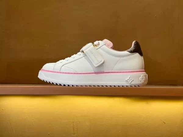 LV TIME OUT SNEAKERS PINK – LSVT288