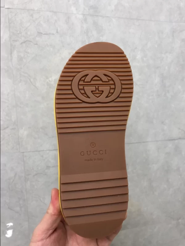 GUCCI SANDAL - GCS26