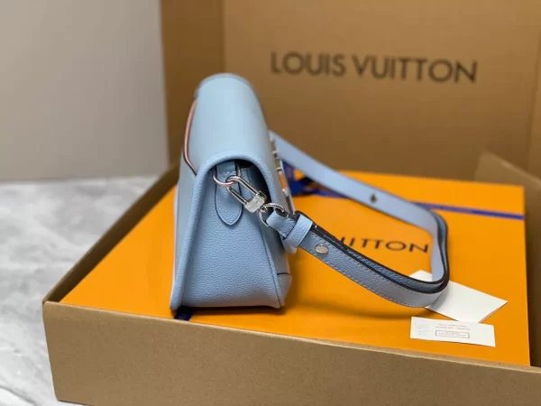 LOUIS VUITTON BUCI BAG - WLM594