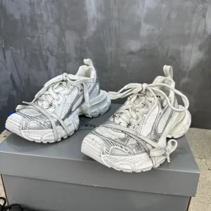 BALENCIAGA 3XL SNEAKER - BB165