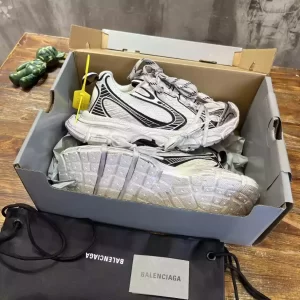 BALENCIAGA 3XL SNEAKER - BB190