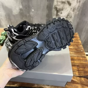 BALENCIAGA GRAFFITI TRACK SNEAKERS - BB192