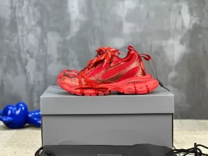 BALENCIAGA MEN'S 3XL SNEAKER IN RED - BB158