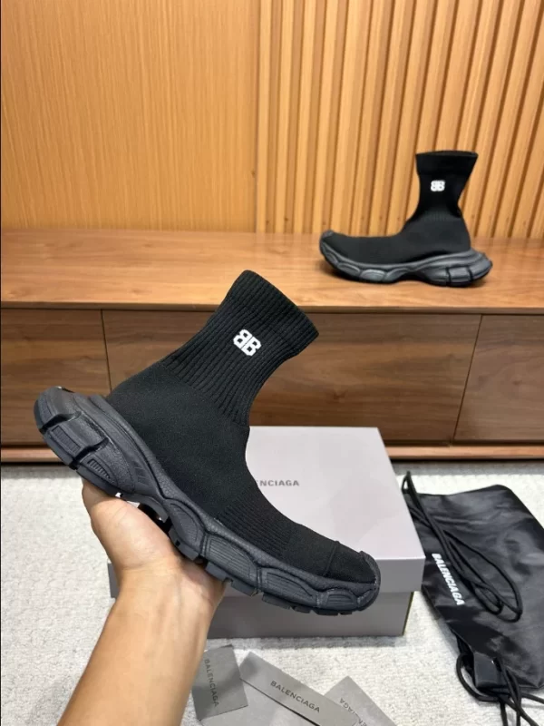 BALENCIAGA SPEED 3.0 SNEAKERS IN BLACK - BB169