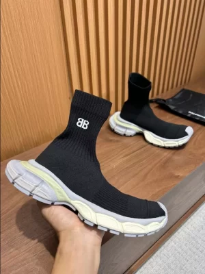 BALENCIAGA SPEED 3.0 SNEAKERS IN BLACK - BB166