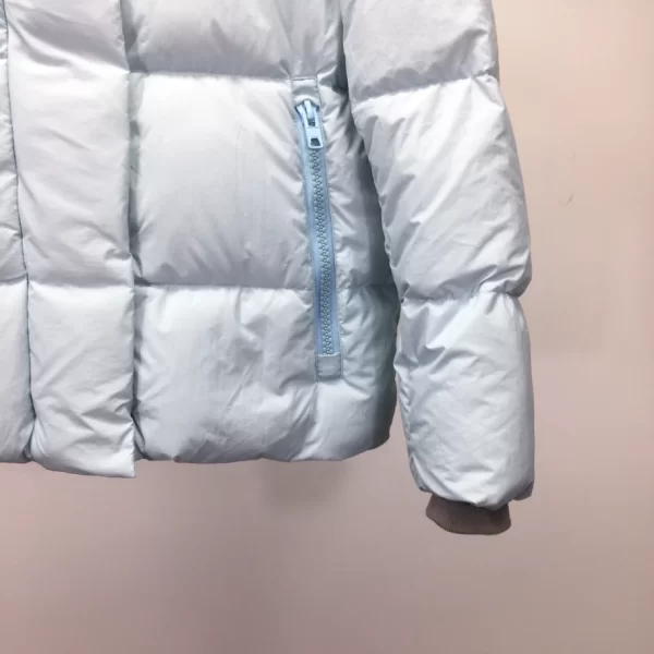 Canada Goose Coats - CG079