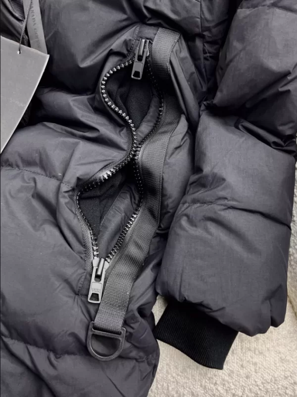 Canada Goose Coats - CG080