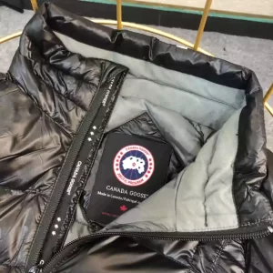 Canada Goose Coats - CG085