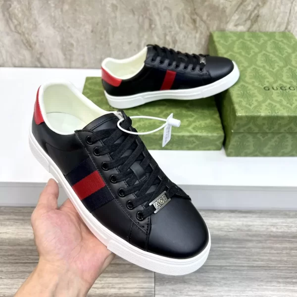 Gucci Ace Sneakers With Web – GC250