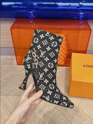 LOUIS VUITTON BOOT - WLS013