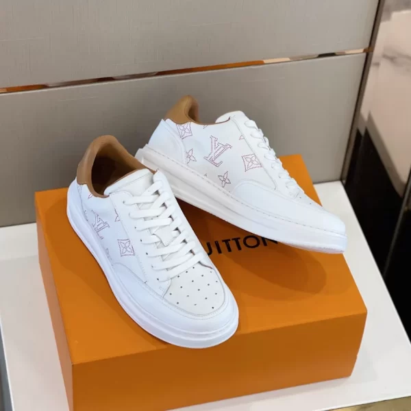 LV BEVERLY HILLS SNEAKER – LSVT303