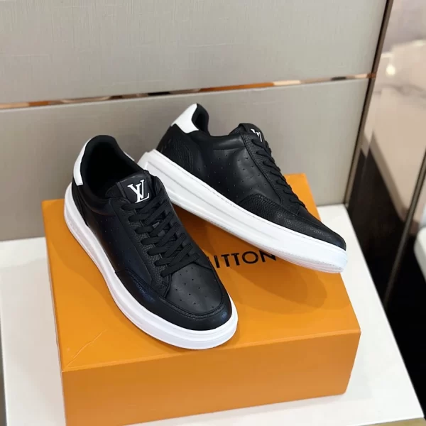 LV BEVERLY HILLS SNEAKER – LSVT310