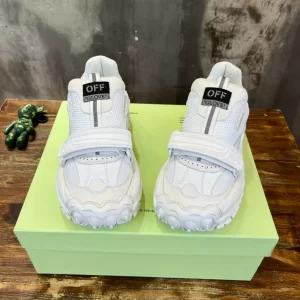 Off-White Glove Slip On Sneaker - OFF8