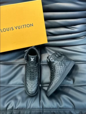 LOUIS VUITTON RIVOLI SNEAKER BOOT IN BLACK – LSVT327