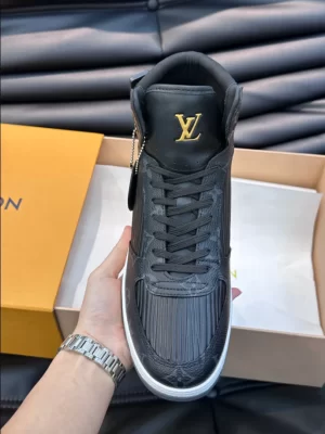 LOUIS VUITTON RIVOLI SNEAKER BOOT – LSVT329