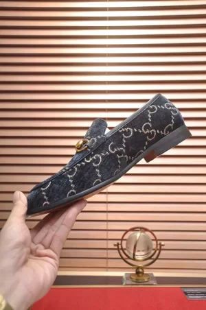 Gucci Jordaan GG Velvet Loafer – LGC009