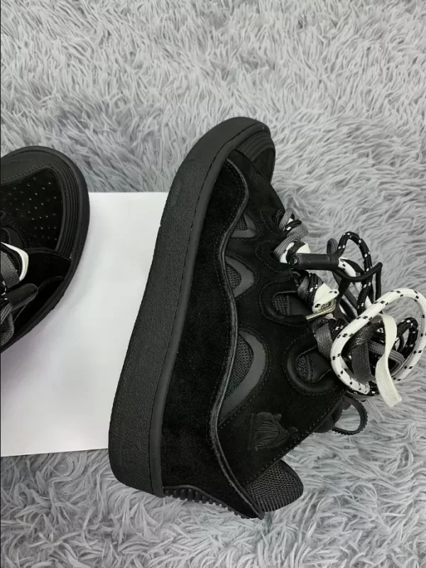 Lanvin Leather Curb Sneakers – LV016