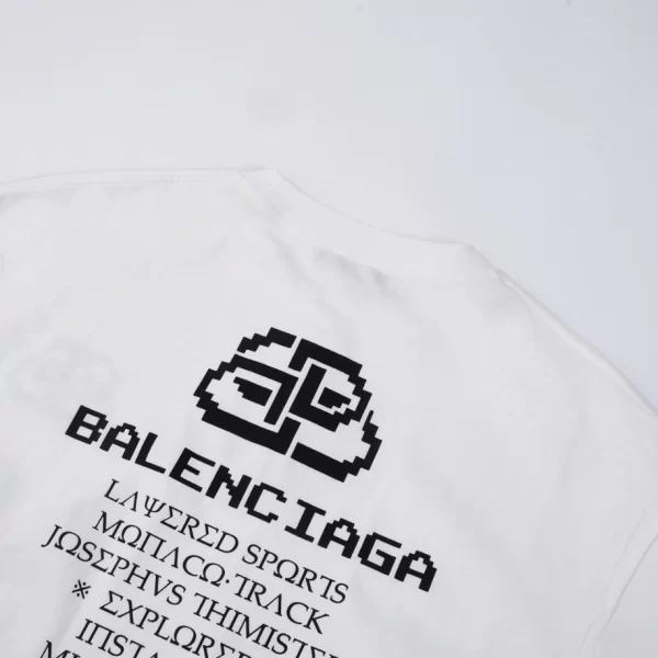 Balenciaga T-shirt - BBS094