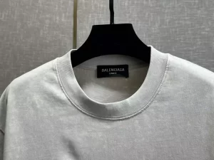 Balenciaga T-shirt - BBS105