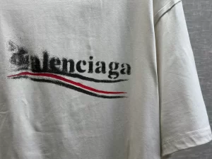 Balenciaga T-shirt - BBS114