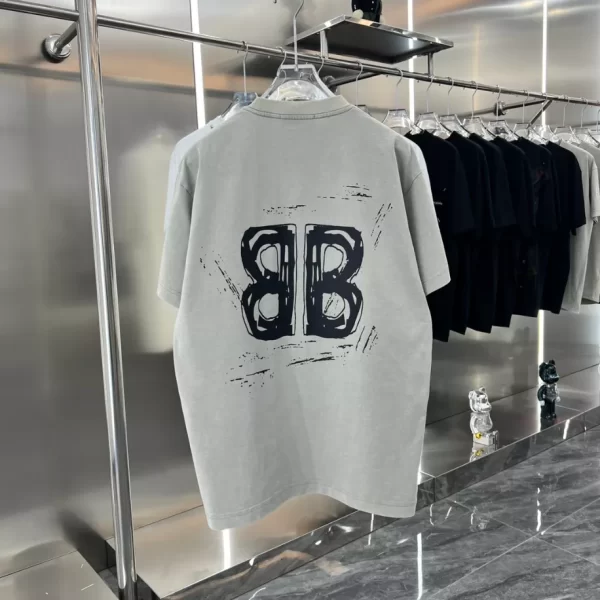 Balenciaga T-shirt - BBS119