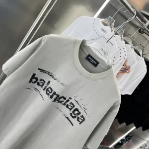 Balenciaga T-shirt - BBS119