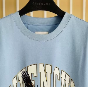 Givenchy T-shirt - GVS49