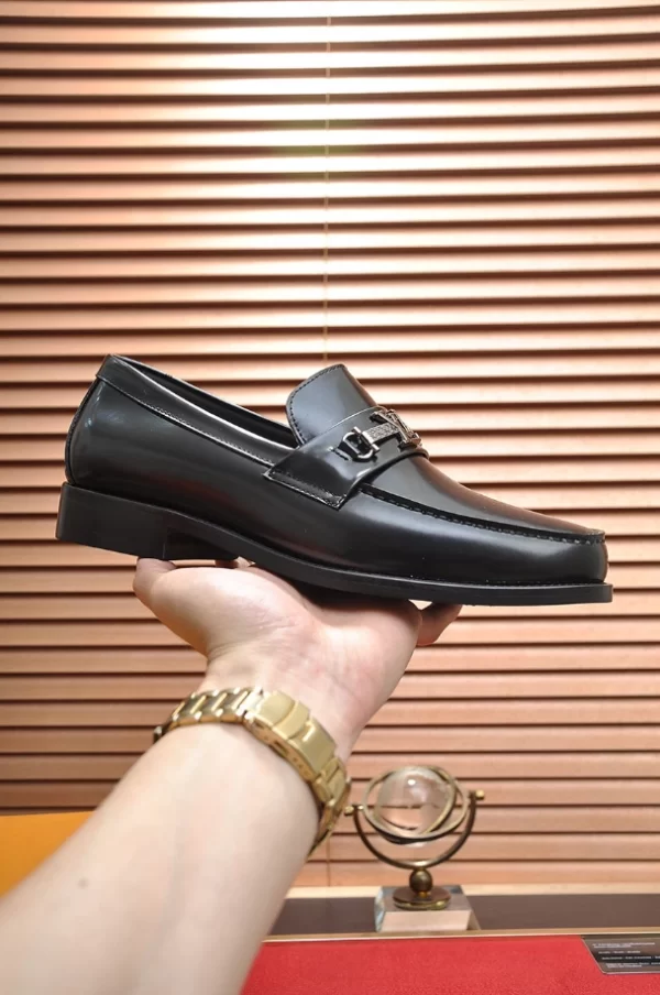 Louis Vuitton Loafers - LLV50