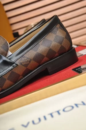 Louis Vuitton Loafers - LLV59