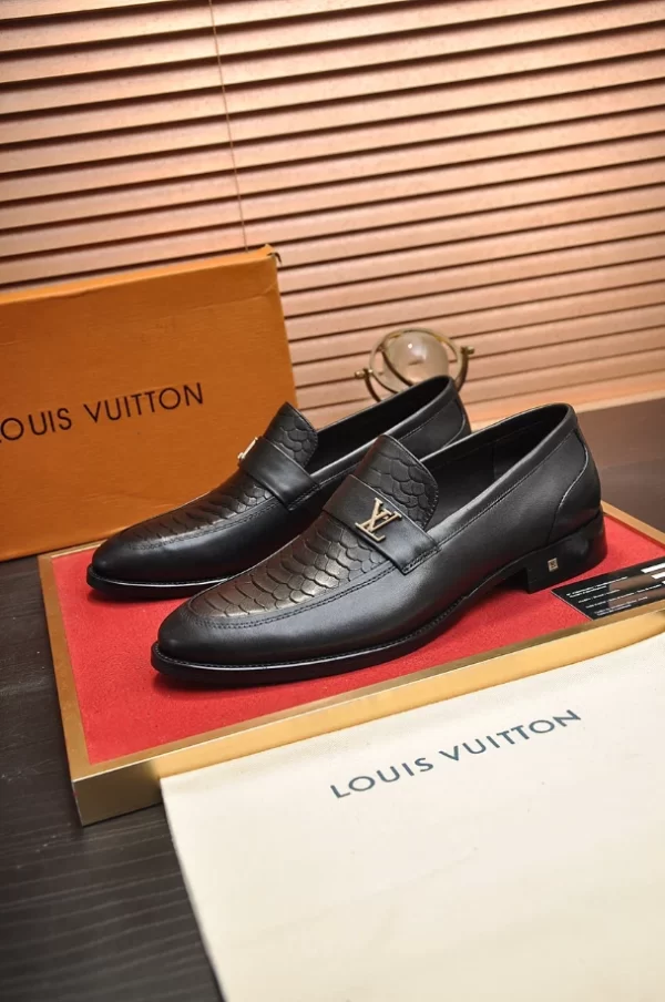 Louis Vuitton Loafers - LLV63