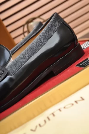 Louis Vuitton Loafers - LLV66