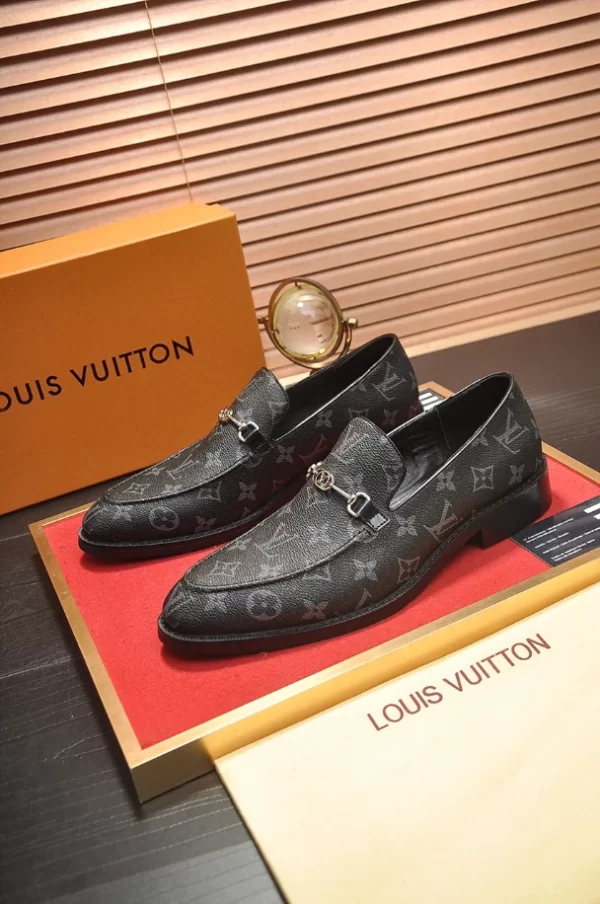 Louis Vuitton Loafers - LLV67